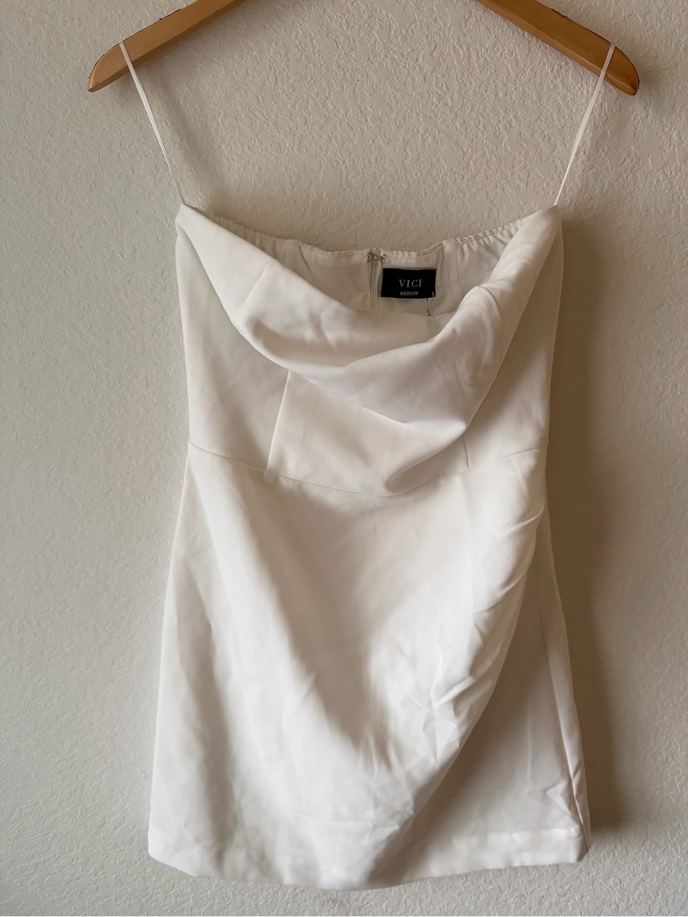 VICI Exclusive White Strapless Cowl‎ Neck Draped Mini Dress Medium NWT